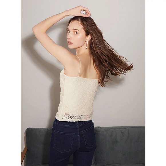 eimy istoire ☆ lace camisole - Picture 2 of 11